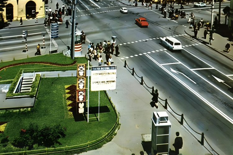 Atenția la detalii pe vremea comunismului. Imagine extrem de frumoasă de la Poșta Cluj - FOTO