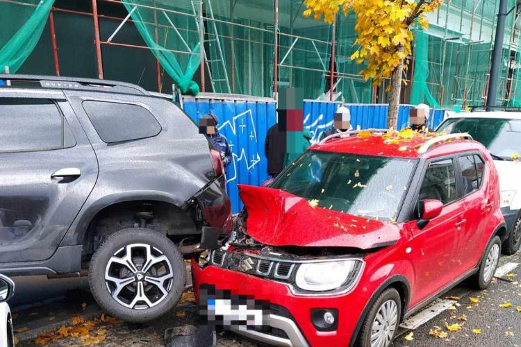 Cluj: Accident pe strada Avram Iancu! Un bărbat a fost transportat la spital - FOTO