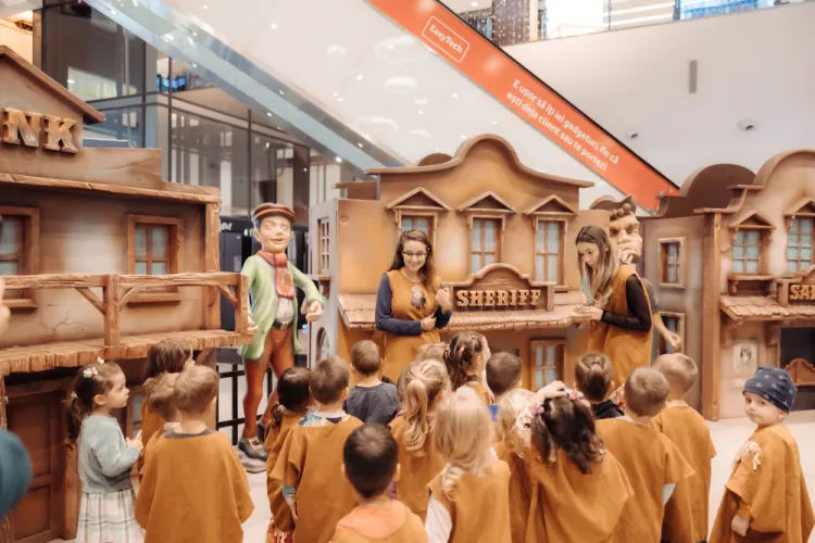 Cei mici pot explora încă o săptămână expoziția interactivă „Vestul Sălbatic” din Iulius Mall Cluj!