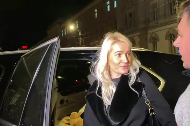 Soacra primarului din Baia Mare, Cătălin Cherecheș, ar fi fost prinsă la Cluj cu mită la judecători. Soția primarului este audiată la DNA - VIDEO
