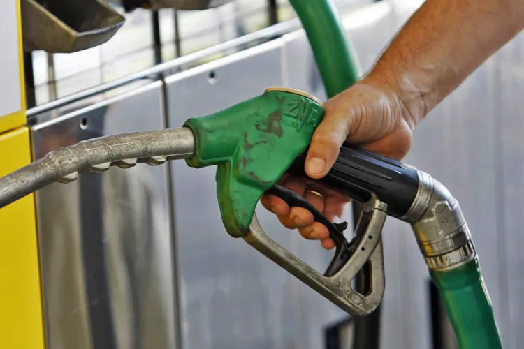 Amenzi la stațiile de benzină / GPL din Cluj. Inspectorii de muncă nu spun însă tot adevărul așteptat de oameni