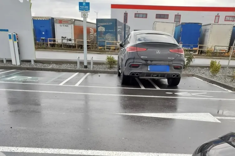 Din seria “Pentru că pot!”. Parcare la Lidl, în Cluj - FOTO