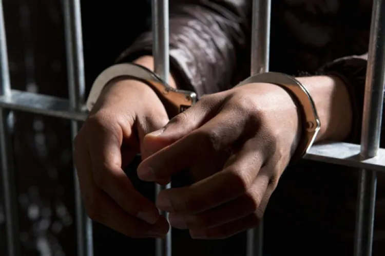 Cine este suporterul U Cluj arestat pentru că a băgat un tânăr în spital și i-a pus viața în pericol 