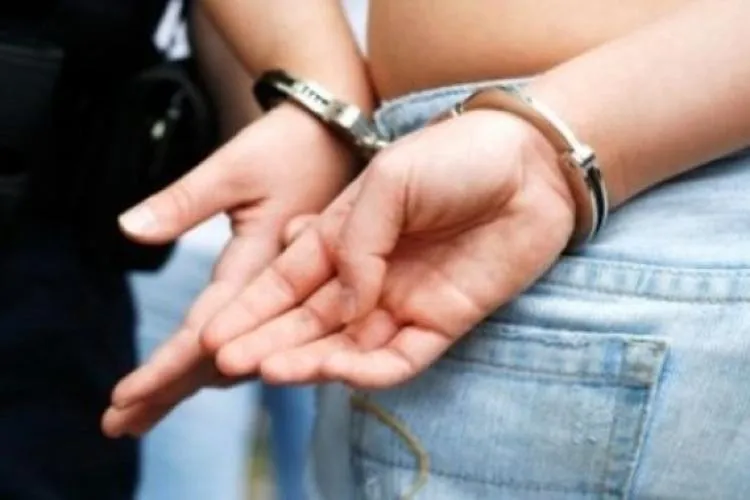 Bărbatul care a agresat o femeie din Gherla a fost reținut de polițiști. Victima a fost operată după ce a ajuns în stare gravă la spital