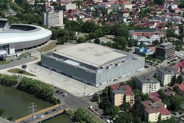 „Faptul că există niște autorizații inventate nu ne ajută să dormim”. Clujenii, indignați de gălăgia de la BT Arena