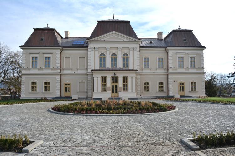 Castelul Bánffy din Răscruci poate fi vizitat online printr-o aplicație