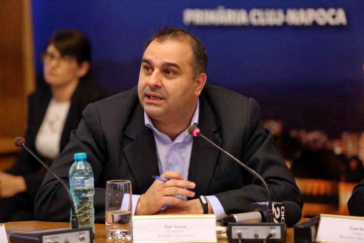 Viceprimarul Clujului acuză blocurile construite acum 45 de ani pentru lipsa locurilor de parcare din oraș: „Nu au fost gândite”