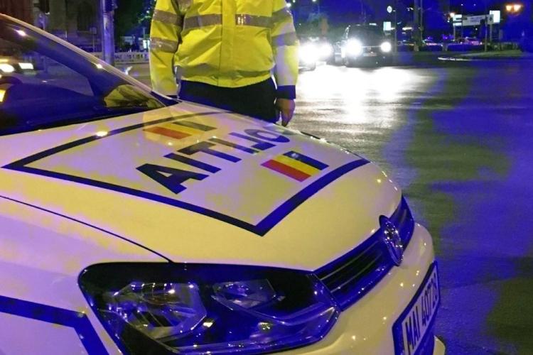 Mașina de poliție a fost TAXI la Cluj! Un tânăr a relatat un gest incredibil al unui echipaj de poliție, pentru care trebuie FELICITAT