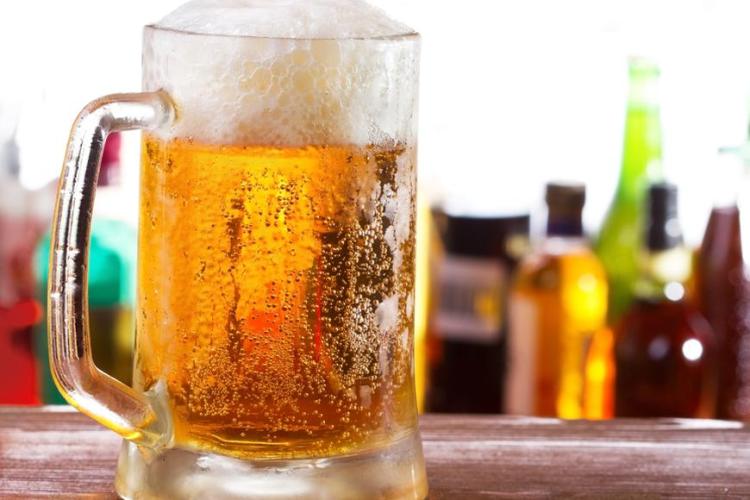 Care sunt cele trei oraşe din România cu cea mai ieftină bere la draft
