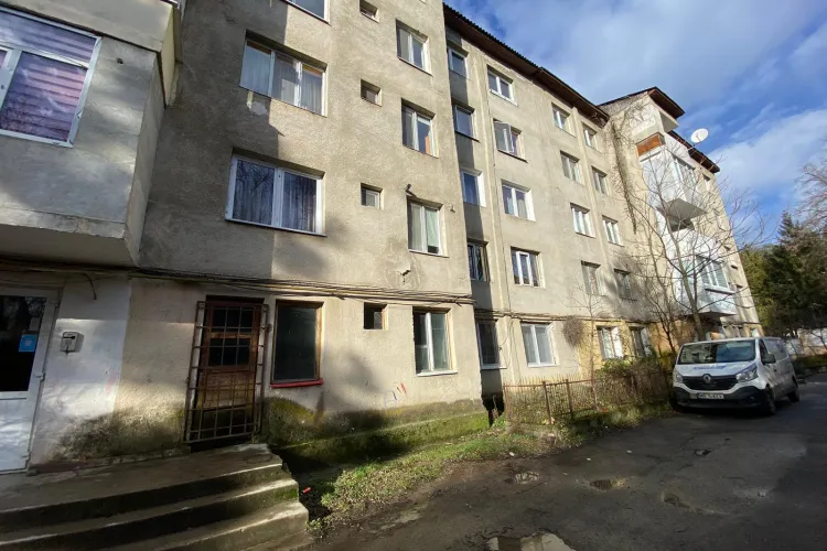 Crimă la Zalău comisă de un soț scăpat de sub control - FOTO