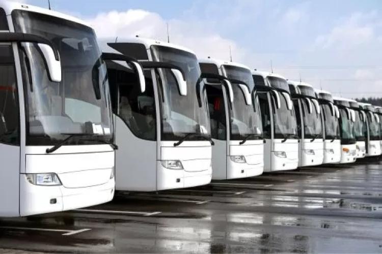 Transportul pe ruta Cluj - Bihor se va face cu autocare și autobuze. Trenul va fi suspendat și traficul rutier va avea de suferit