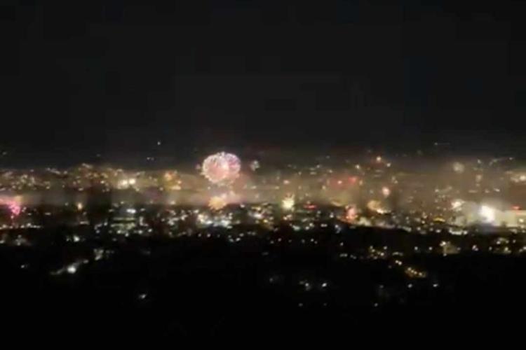 VIDEO. S-a luminat cerul Clujului în noaptea dintre ani! A fost spectacol de artificii în tot orașul