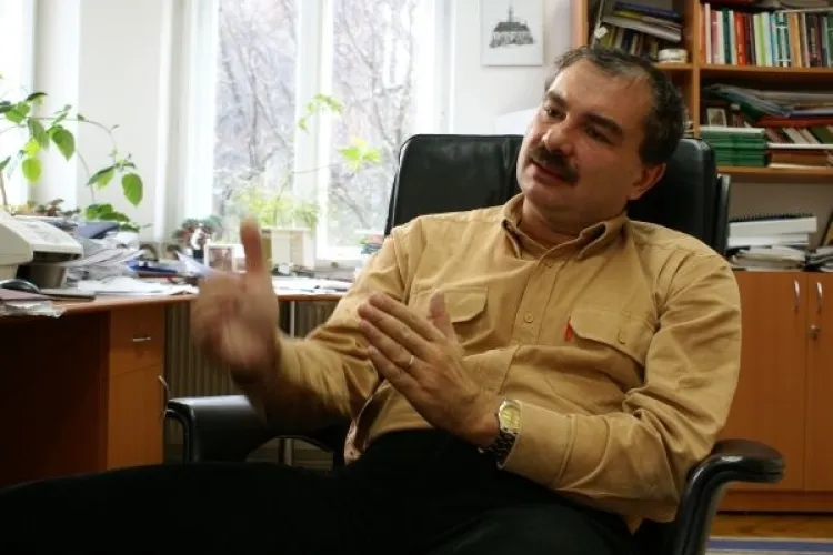 Mircea Miclea despre relația părinți - profesori: ”Dacă zilnic îl subminezi, nu mai are autoritate la clasă! / Părinții citesc prea mult pe net”