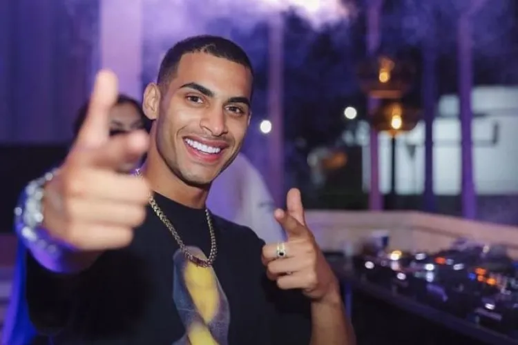 Gheboasă ajunge în fața instanței cu jandarmii care l-au amendat la Cluj: ”Toată lumea mă atacă la comentarii pe Facebook! Acolo e problema”