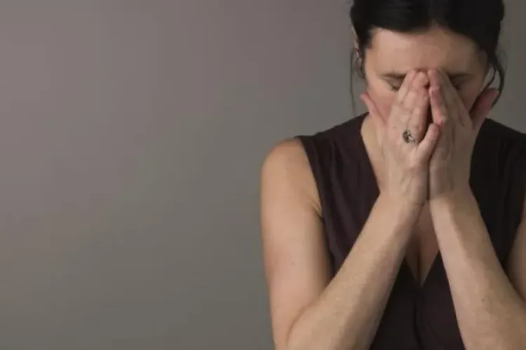 O femeie a adoptat o fetiță și acum regretă ce a făcut: ”Mă simt groaznic”