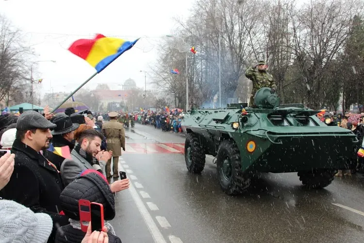 Ministerul Apărării a sunat mobilizarea în şase judeţe din România. Firmele trebuie să asigure prezenţa rezerviştilor