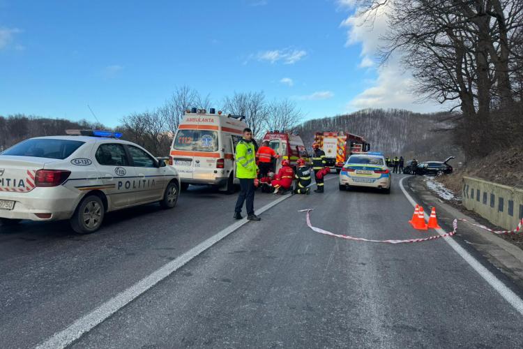 Traficul a fost reluat pe DN 1E60, în urma accidentului rutier! Un șofer de 22 de ani ar fi pierdut controlul asupra direcției de deplasare 