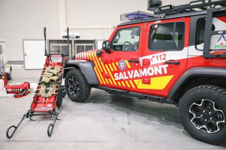 O autospecială nouă pentru intervenții montane a intrat în dotarea Salvamont Cluj - FOTO