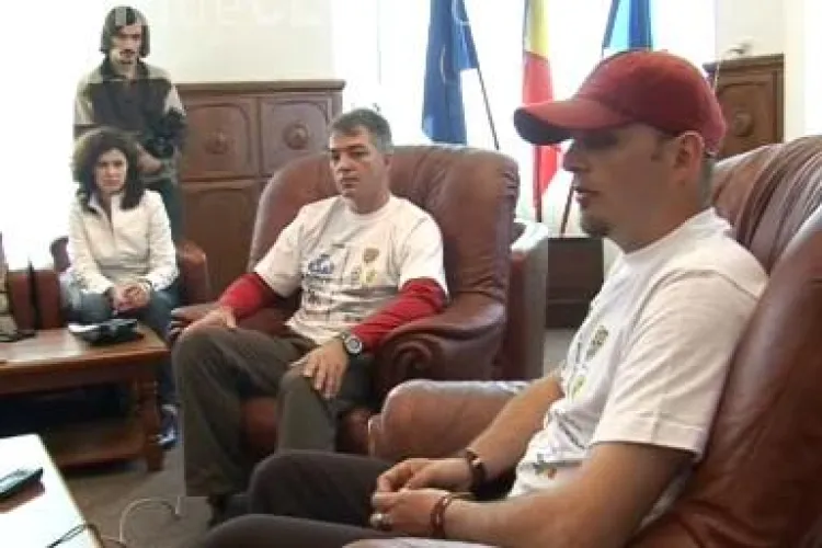 Doi alpinisti din Cluj vor escalada Varful McKinley din Alaska, cu o inaltime de peste 6.000 de metri VIDEO