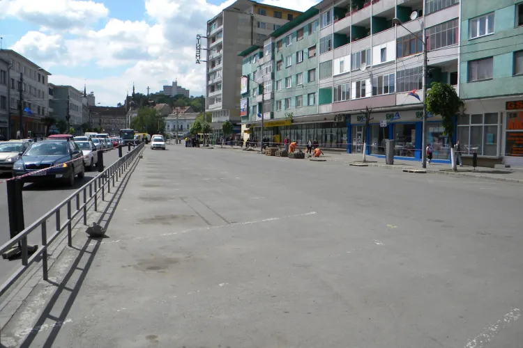 Parcare cu bariera si in Piata Mihai Viteazu - VIDEO si FOTO