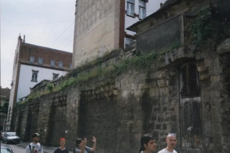 Primaria amplaseaza terase "experimentale" in zona Zidul Cetatii, strazile Micu Klein si Potaissa  - VIDEO