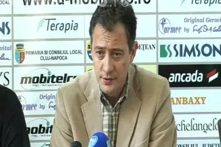Febra U Mobitelco - CSU Ploiesti a inceput! Vor fi amplasate scaune suplimentare in Sala Sporturilor - VIDEO