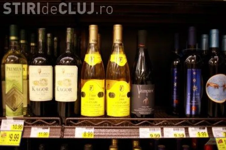Vezi lista vinurilor romanesti falsificate. Bem apa cu alcool si mult zahar