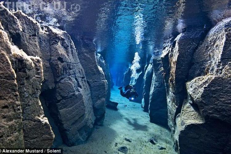 Vezi imagini subacvatice uimitoare cu faliile dintre doua placi tectonice! FOTO