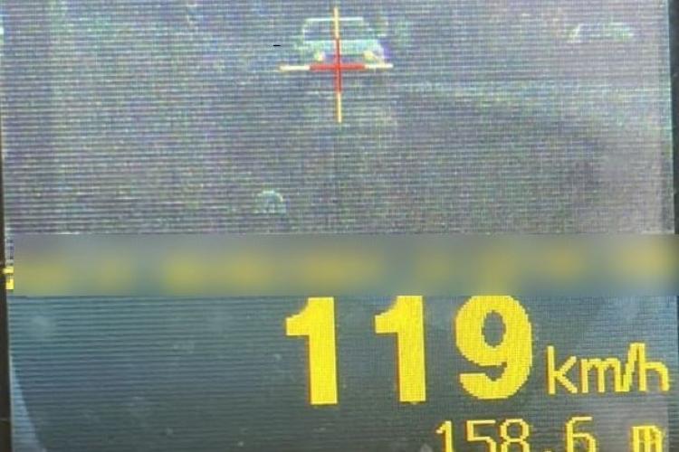 Vitezomanii, amendați de polițiștii clujeni! Un șofer beat a fost prins cu 119 km/h în Copăceni