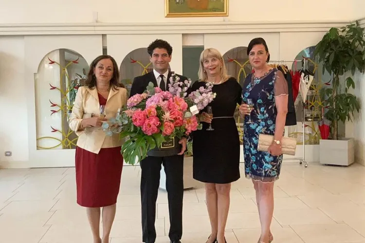 Senatul UMF Cluj a validat decanii facultăților și directorul extensiei de la Baia Mare. Rectorul Buzoianu: ”Suntem o echipă foarte puternică” - FOTO