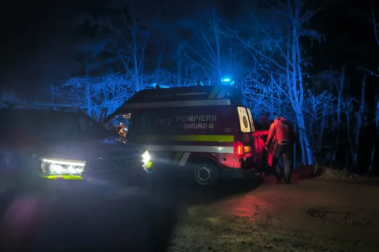 Un turist clujean a avut probleme medicale în Munții Țibleș. Salvamontiștii maramureșeni i-au acordat primul ajutor - FOTO 