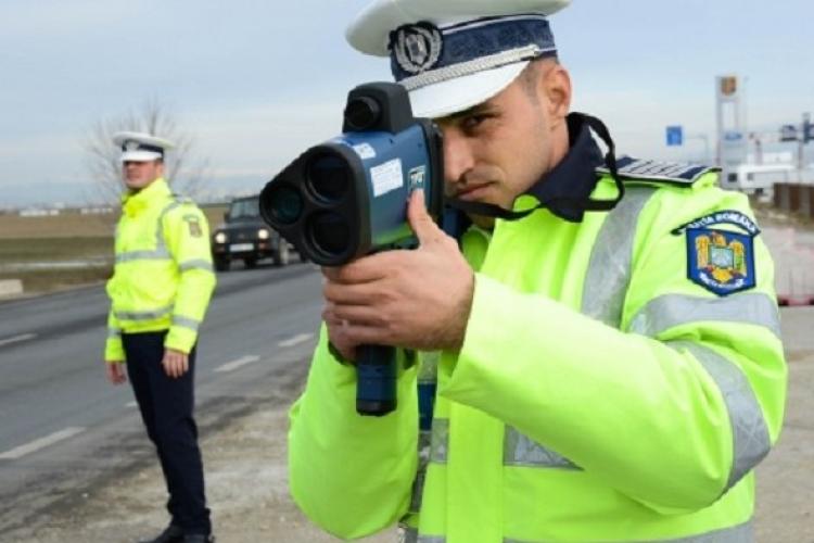 Polițiștii, obligați să reducă cu până la 10% din viteza indicată de radar