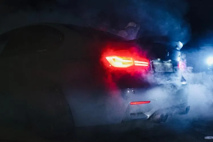 ,,Degeaba puneți echipaje ziua, după ora 00:00 încep băieții drifturile!”- Locuitorii cartierului Grigorescu, exasperați de cei care fac drifturi noaptea