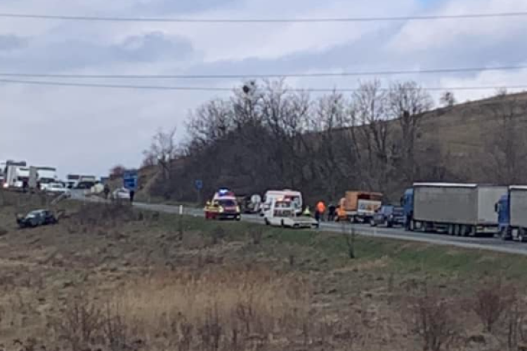 Cluj: Accident în Căpușu Mare! Doi tineri au fost răniți 
