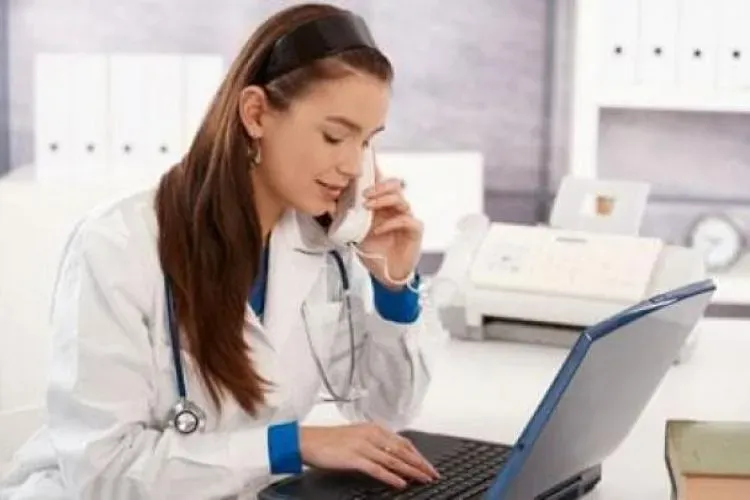 Serviciul gratuit de telemedicină ALOPEDI a ajutat aproape 3.700 de părinți în primele luni ale anului