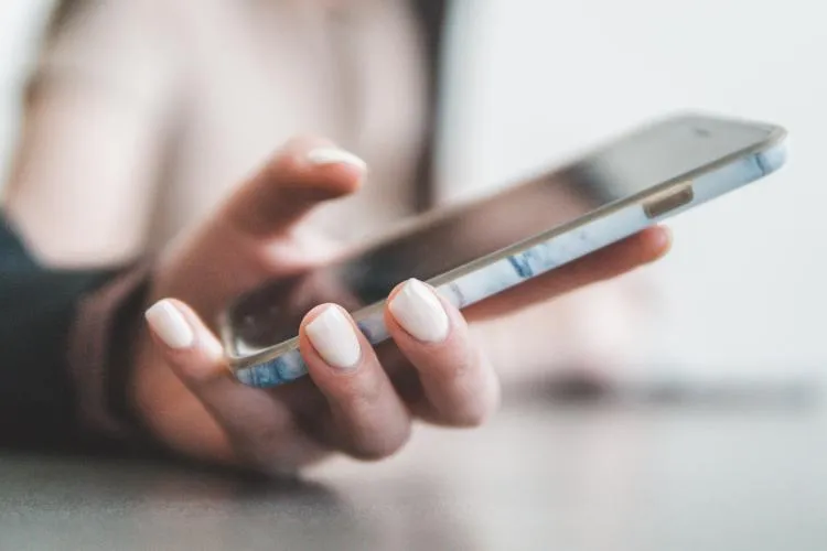 O aplicație mobilă gratuită, dezvoltată în cadrul unui proiect clujean vă poate ajuta să vă lăsați de fumat! Cum fucționează?