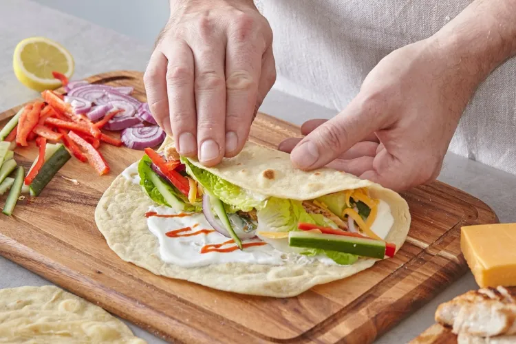 Cum pregătești o shaorma de post. Rețeta pe care oricine o poate face