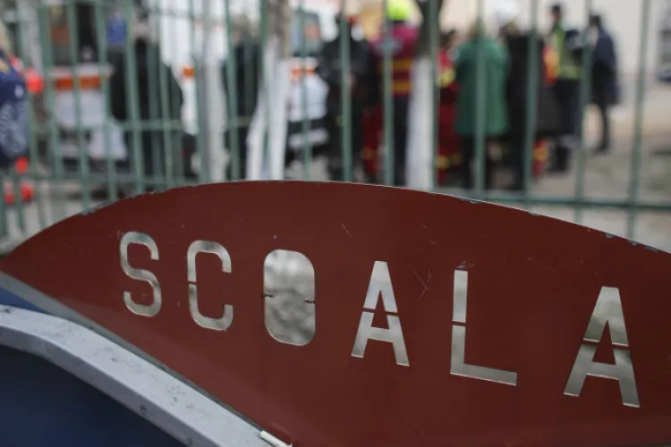 Directorul unei școli din Cluj, acuzat că a lovit doi elevi și o mamă! Polițiștii au deschis un dosar penal pentru purtare abuzivă