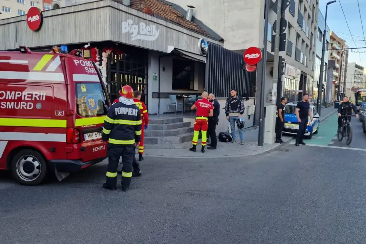  Accident pe Calea Mănăștur! Un tânăr a fost transportat la spital