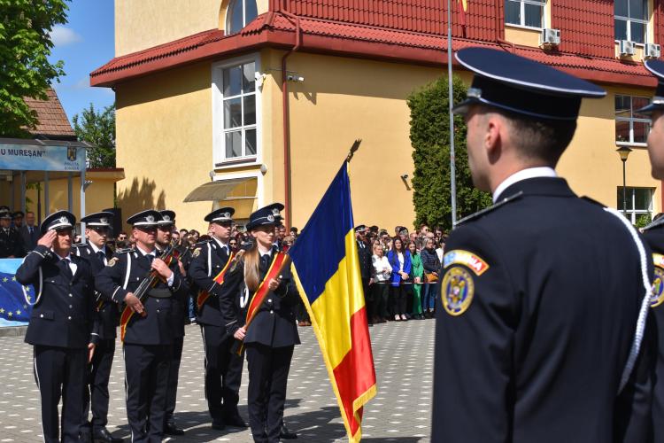 Elevii Școlii de Poliție Cluj au absolvit. Șefii de promoție sunt din afara Clujului