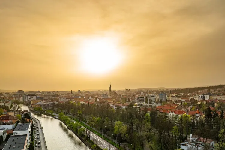 Un nou val de praf saharian va traversa România, anunţă Administrația Națională de Meteorologie