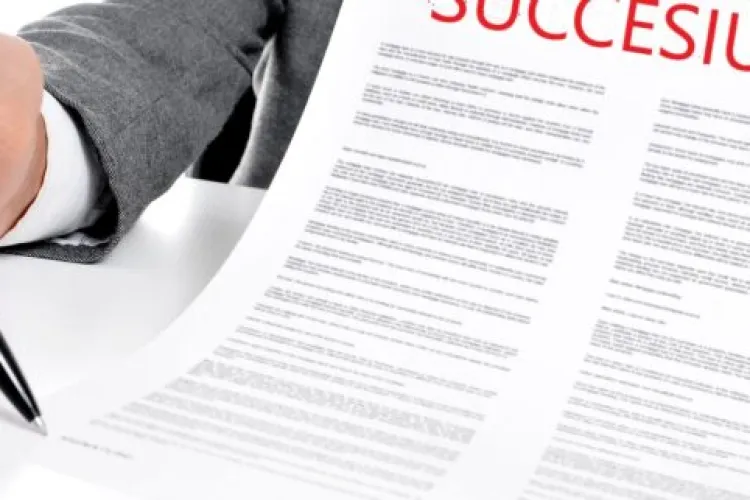 Ai primit o moștenire prin testament? Fii atent că tot va trebui să faci succesiune. Dacă nu o faci în doi ani, mai plătești o avere impozit