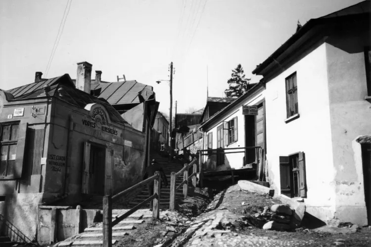 Cea mai rău famată zona a Clujului era pe Aleea Scărilor. Puțini se încumetau să urce pe scările care duceau pe Cetățuie - FOTO