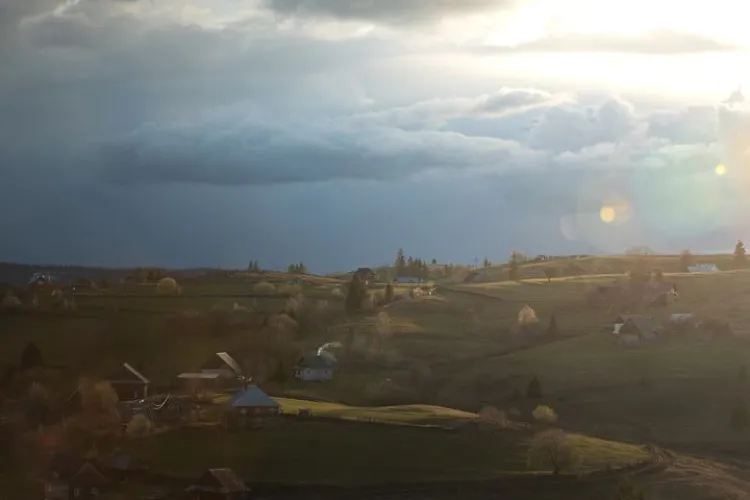 Proprietățile din jurul Clujului se dau fără acte: ,,Cer 60k euro sau mai mult pe un teren de 1000 mp și nu au niciun amărât de CF”