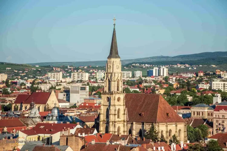 Boc se plânge că se fac presiuni imobiliare asupra lui. Între timp, metrul pătrat în Cluj-Napoca a ajuns la 3000 de euro