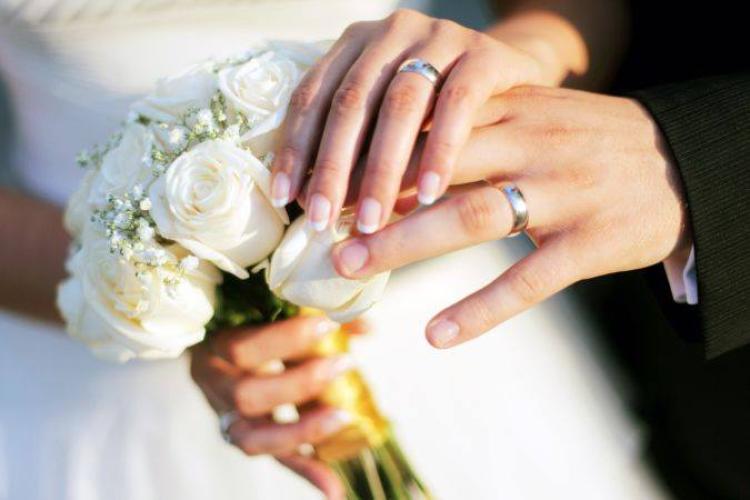 Locul din Europa unde mirii se pot căsători dezbrăcaţi: „Majoritatea oamenilor vor libertate”