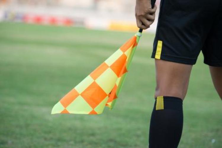 Sebastian Colţescu arbitrează confruntarea FCSB – CFR Cluj, din penultima etapă a play-off-ului Superligii