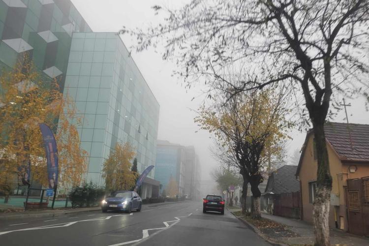 Cod Galben de ceaţă densă la Cluj, vineri dimineaţa