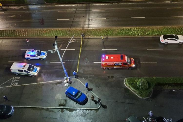 Accident în Cluj-Napoca! Pieton spulberat de o mașină după ce a trecut neregulamentar strada/Se fac cercetări pentru stabilirea identității bărbatului