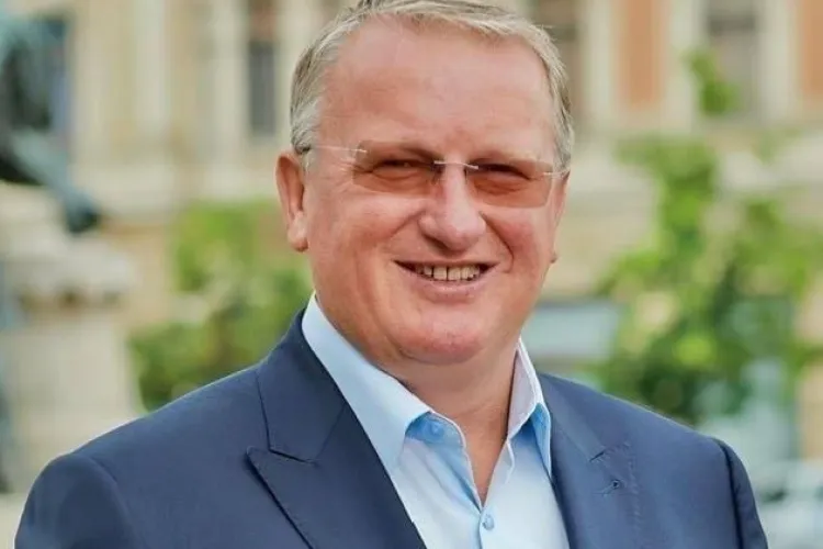  Interviu: ”Ar trebui să existe terenuri de sport în fiecare comună/ Copiii ar înlocui device-urile cu sport”- Remus Lăpușan (PSD) (P)